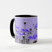 Lila Gänseblümchen-Tasse Tasse (Vorderseite Links)