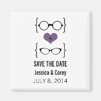Lila Geeky Glasses Speichern Sie das Date Magnet