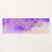 Lila Gefärbte Krawatte mit Gold Mandalase Individu Yogamatte (Vorderseite (Horizontal))
