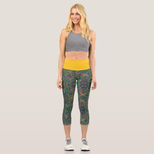 Lila-gelb-grün Mardi Gras Wirbel abstrakt Capri Leggings