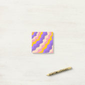 Lila Gelber Himmelsstreifen Abstrakt Post-it Klebezettel (Auf Schreibtisch)