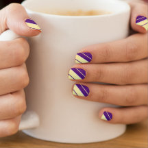 Lila gelber Streifen Minx Nagelkunst