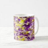 Lila Gelber Swirl 11oz Tasse (VorderseiteRechts)