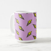 Lila Geleis Kaffeetasse (Vorderseite Links)