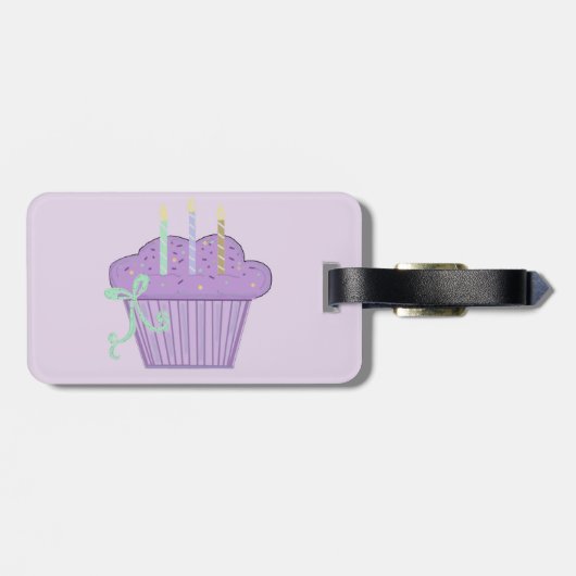 Lila Genuss Cupcake Gepäckanhänger (Rückseite horizontal)