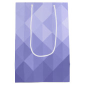 Lila geometrische Quadrate des violetten Dreiecks Mittlere Geschenktüte (Rückseite)