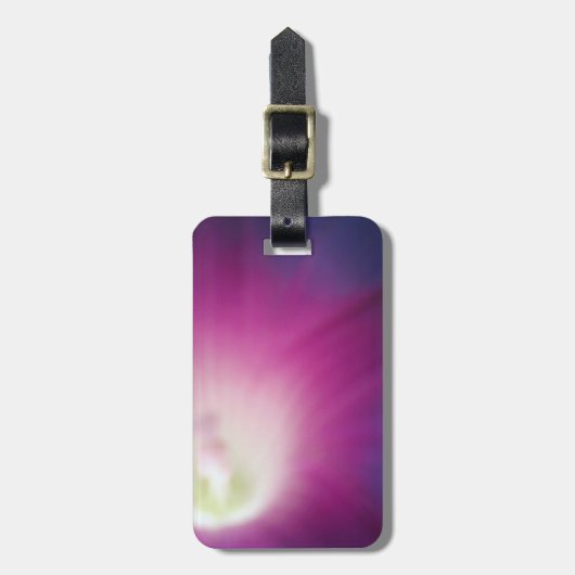 Lila Gepäckanhänger (Vorderseite vertikal)