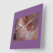 Lila Gerahmte Rosa Lilie Quadratische Wanduhr (Winkel)