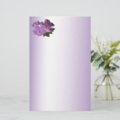Lila Geranium-Blume Briefpapier (Stehend Vorderseite)