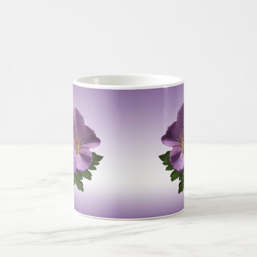 Lila Geranium-Blume Kaffeetasse (Mittel)