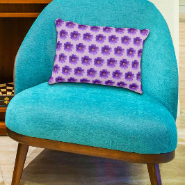 Lila Geranium Blume Nahtloses Muster auf Dekokissen