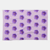 Lila Geranium Blume Nahtloses Muster auf Geschirrtuch (Horizontal)