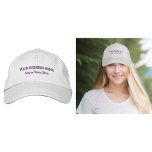 Lila Geschäftstext in der Cap Bestickte Baseballkappe<br><div class="desc">Cap, dass Sie anpassen können, indem Sie Ihren Geschäftsnamen, Stadt oder Stadt und Staat. Der Text wird auf der Kappe bestickt. Die Threadfarbe ist lila. Sie können es in Ihre Werbeprodukte aufnehmen, Werbegeschenke oder Geschenke an Ihre Kunden oder Kunden, eine Marketing-Strategie, um Ihr Unternehmen zu werben oder Ihre Marke zu...</div>