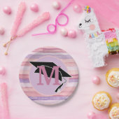 Lila gestrichelte Pink-Graduierungskappe Monogramm Pappteller (Party)