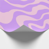 Lila gewellte Muster Retro-Geschenkpapier Geschenkpapier (Ecke)