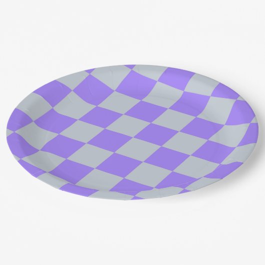 Lila Gingham-Muster Pappteller (Schrägansicht)