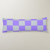 Lila Gingham-Muster Seitenschläferkissen (Rückseite)