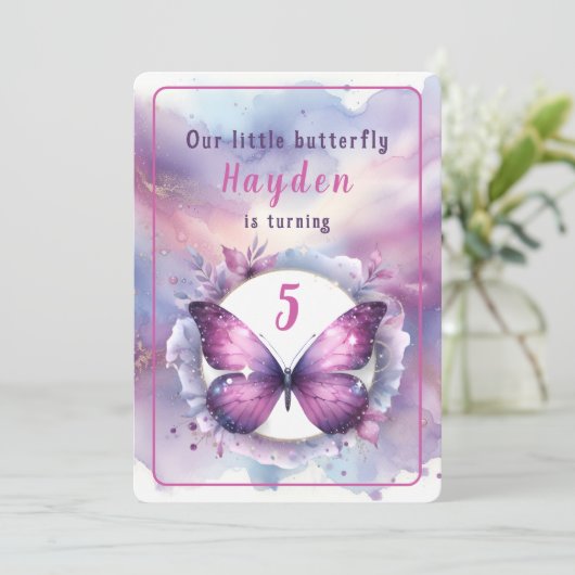 Lila Glitzer Butterfly - Geburtstag Einladung (Stehend Vorderseite)