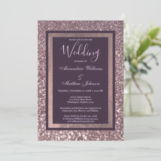 Lila Glitzer Hochzeit mit einem stilvollen, dunkle Einladung (Stehend Vorderseite)