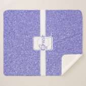 Lila Glitzer Monogram Sherpa Blanket Sherpadecke (Vorderseite (Horizontal))