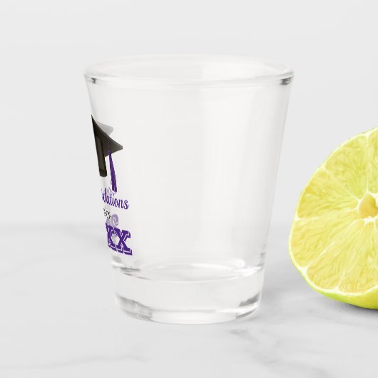 Lila Glückwunsch Uni-Abschluss Schnapsglas (Rechts)