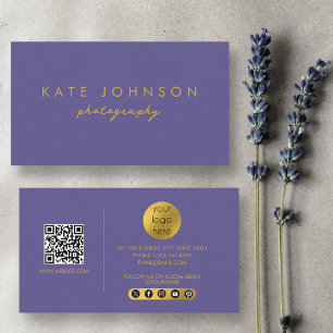 Lila Gold Modernes Script QR Code Social Media B Visitenkarte