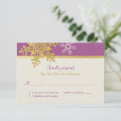 Lila Gold Snowflake Winter Wedding Repair Card RSVP Karte (Stehend Vorderseite)