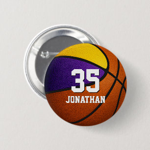 Lila goldene Basketballspielermädchen Button