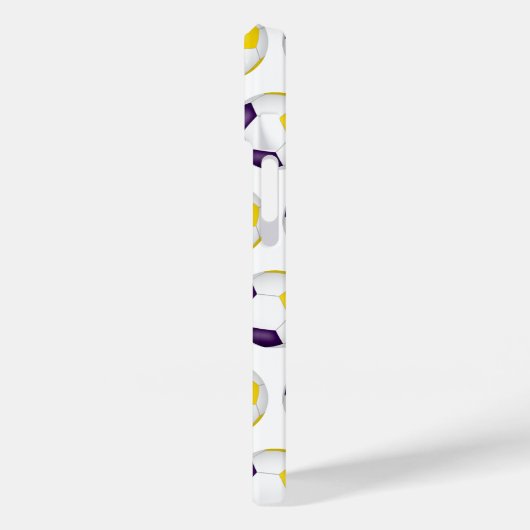 lila goldene Fußbälle mit Monogramm Case-Mate iPhone Hülle (Rückseite / Links)