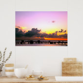 lila, goldgelber atemberaubender Strandsonnenunter Poster (Küche)