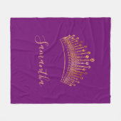 Lila Goldtiara-Kronname Fleecedecke (Vorderseite (Horizontal))