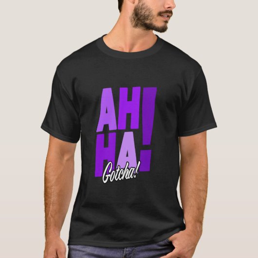 Lila Gotcha! Lila Grafik T-Shirt (Vorderseite)