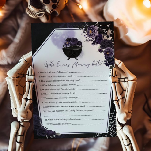 Lila Gothic Floral Wer Mommy Best Game kennt (Floral Gothic Baby Shower Invitation Who knows Mommy Best Game)