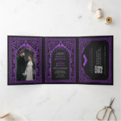 Lila gotische Vampirkathedrale Hochzeit QR-Code Dreifach Gefaltete Einladung (Innenseite)
