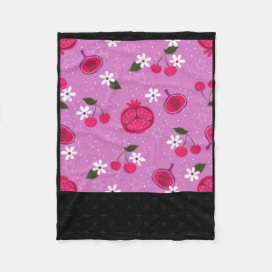 Lila Granatapfel Frucht Kirsche Blumenmuster Gänse Fleecedecke