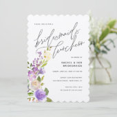 Lila Greenery Floral Bridesmaids Luncheon Einladung (Stehend Vorderseite)