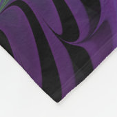 Lila grüne Blume Moderne Abstrakte Fraktal Kunst Fleecedecke (Ecke)