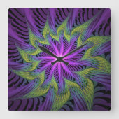 Lila grüne Blume Moderne Abstrakte Fraktal Kunst Quadratische Wanduhr (Vorderseite)
