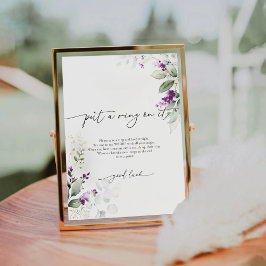 Lila Grüne Lavendel auf seinem Schild