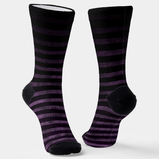 Lila Grunge Ombre Streifen Socken (Gewinkelt)