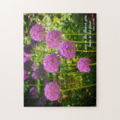 Lila Gruppe von Allium Blume Motivierend Angebot Puzzle (Vertikal)