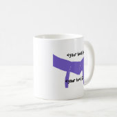 Lila Gürtel für Kampfkunst Kaffeetasse (VorderseiteRechts)