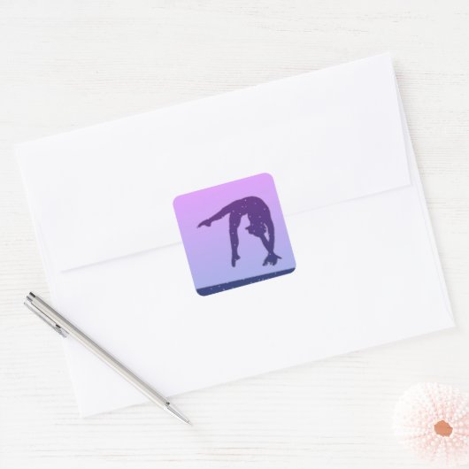 Lila Gymnastik Balanceaufkleber Quadratischer Aufkleber (Umschlag)