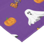 Lila Halloween Ghost Pattern Holiday Tableclout Tischdecke (Schrägansicht)