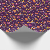 Lila Halloween-Leckereien-Wrapping Paper Geschenkpapier (Ecke)