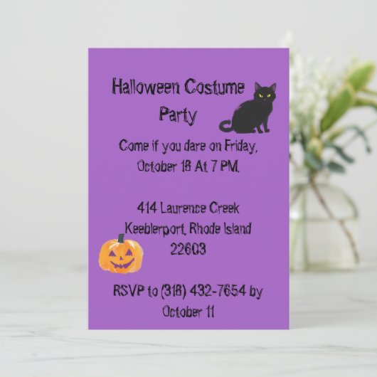 Lila Halloween-Party Save the Date-Karte Save The Date (Stehend Vorderseite)