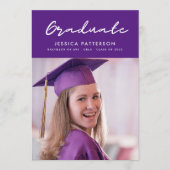 Lila Handwriting Graduate Editable Abschluss Ankündigung (Vorderseite)