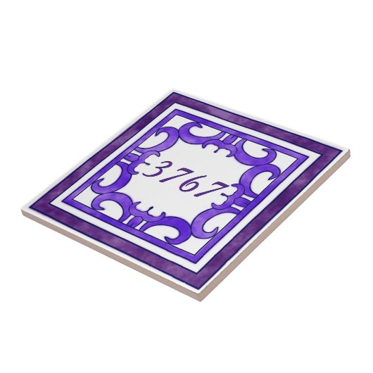 Lila Hausnummer Fliese (Seite)