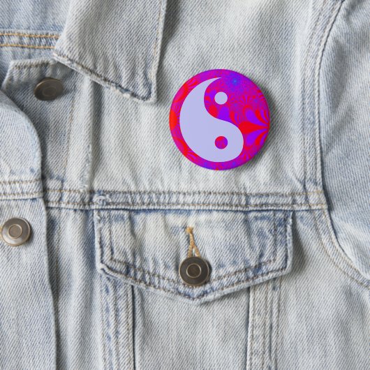 Lila Haze Yin und Yang Button (Beispiel)