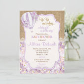 Lila Heißluftballon-Girl-Dusche Einladung (Stehend Vorderseite)